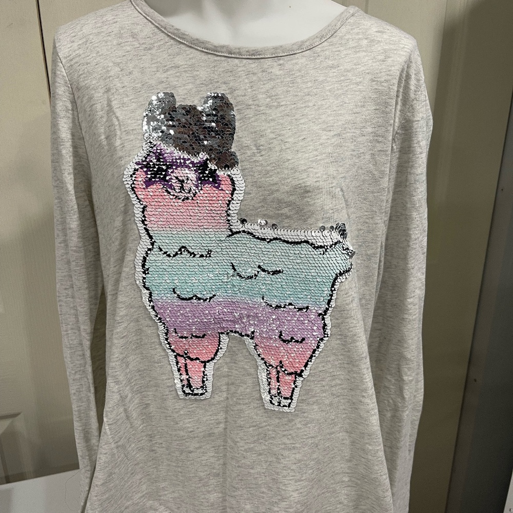 Girl cute sheep long sleeve shirt